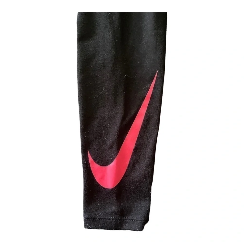 GIRLS ACTIVEWEAR BUNDLE-UNDER ARMOUR & NIKE-SIZE 6